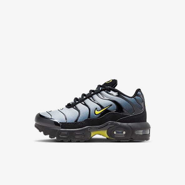 Black Air Max Plus Shoes. Nike.com Black Air Max Plus Shoes. Nike.com